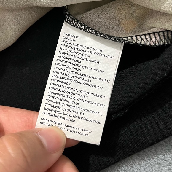 Tiny Anthropologie Floral Top - Picture 5 of 9